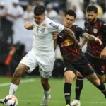 santos-e-bragantino-empatam-em-jogo-sem-emocao,-e-palmeiras-segue-lider-–-uol