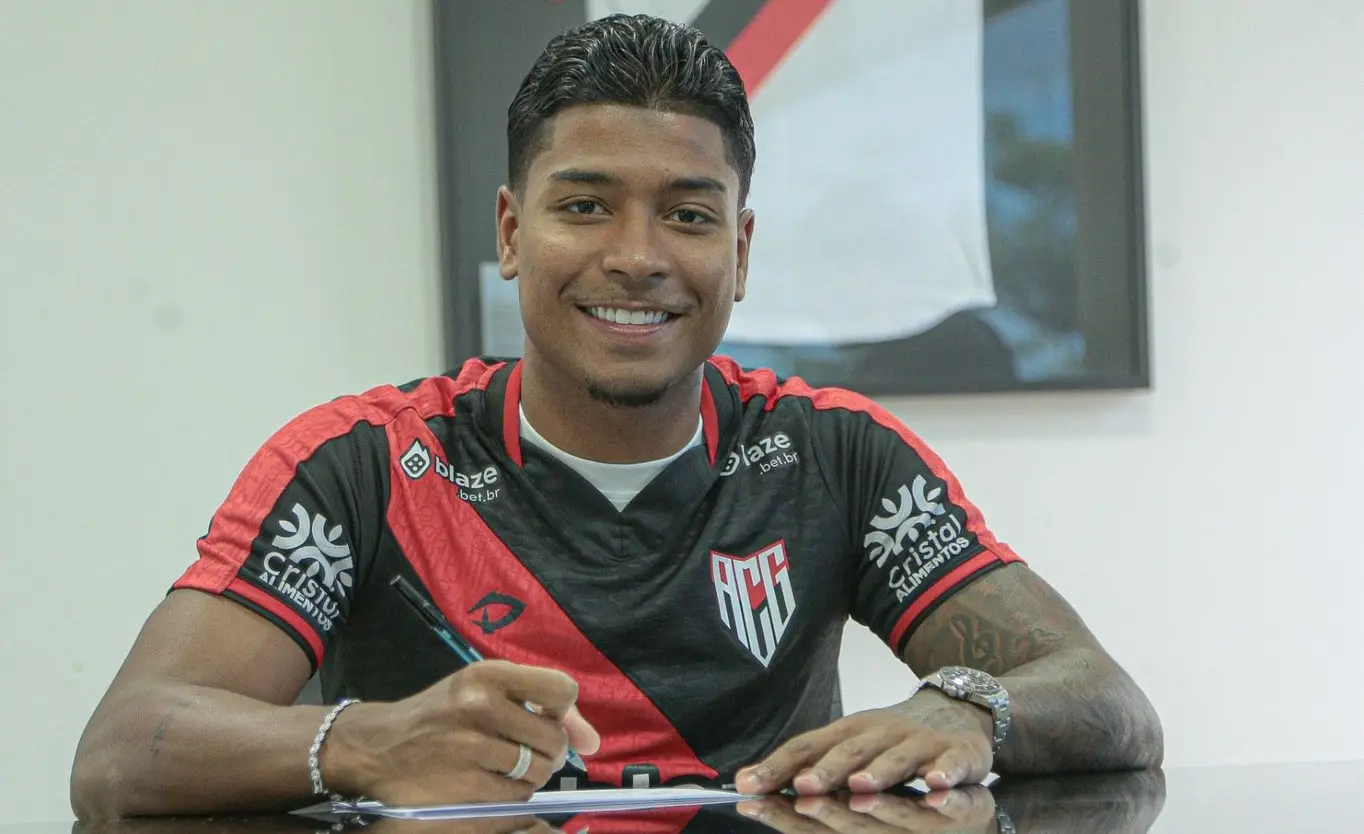 atletico-anuncia-a-contratacao-de-volante-que-estava-no-futebol-chines