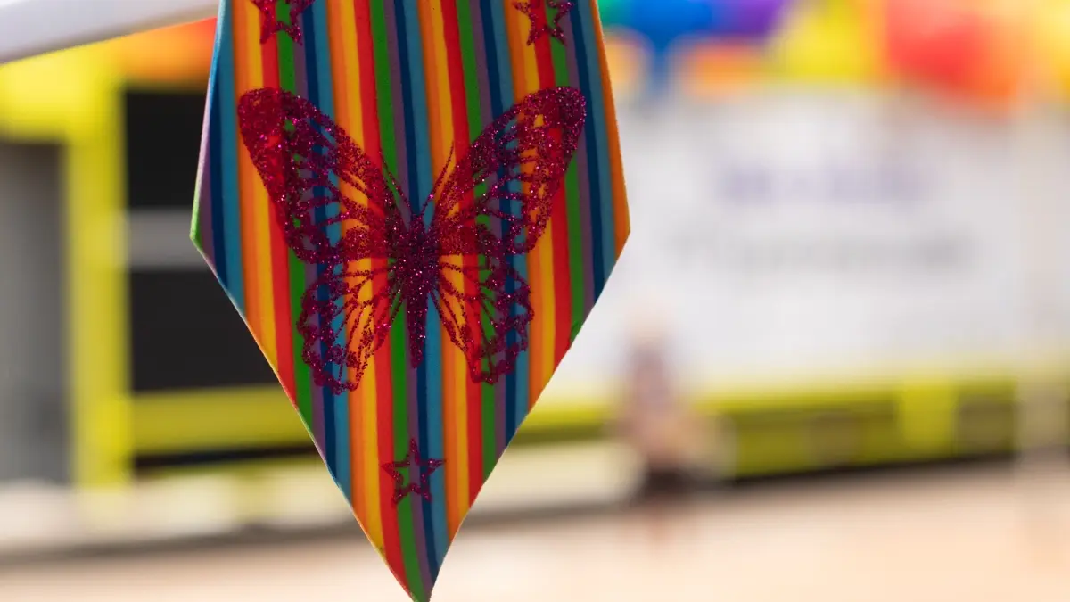 tjgo-garante-direito-a-registro-de-genero-‘nao-binario’-a-jovem-de-19-anos