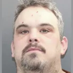 lutador-de-mma-admite-ter-deixado-a-filha-morrer-de-fome-e-trancado-o-filho-em-gaiola-–-r7