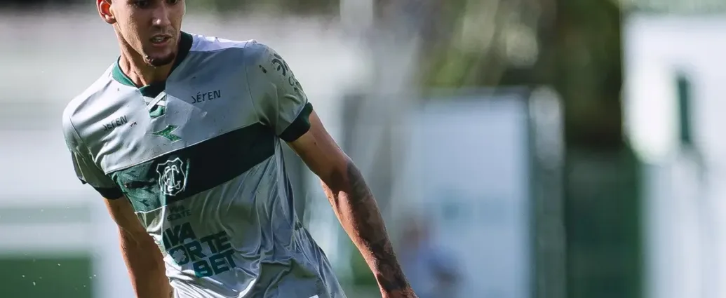 confira-quem-e-lucas-rodrigues,-destaque-do-goias-no-goianao,-que-teve-contrato-renovado