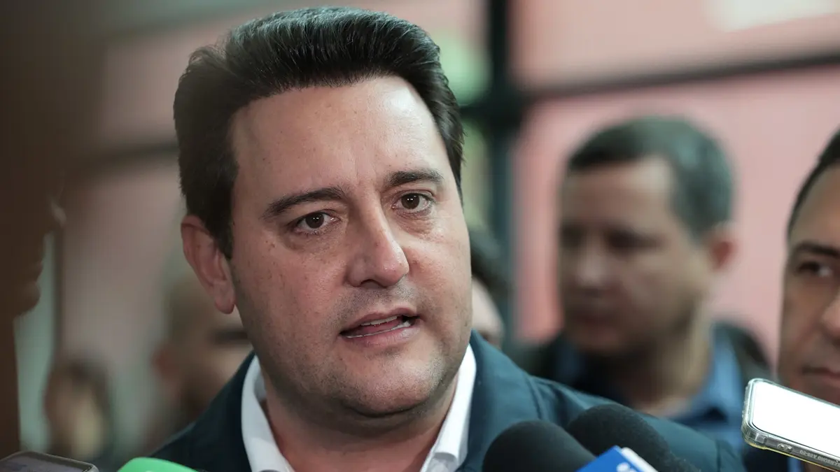 ‘grande-lideranca’,-diz-ratinho-jr.-sobre-caiado-apos-goiano-se-filiar-ao-psd