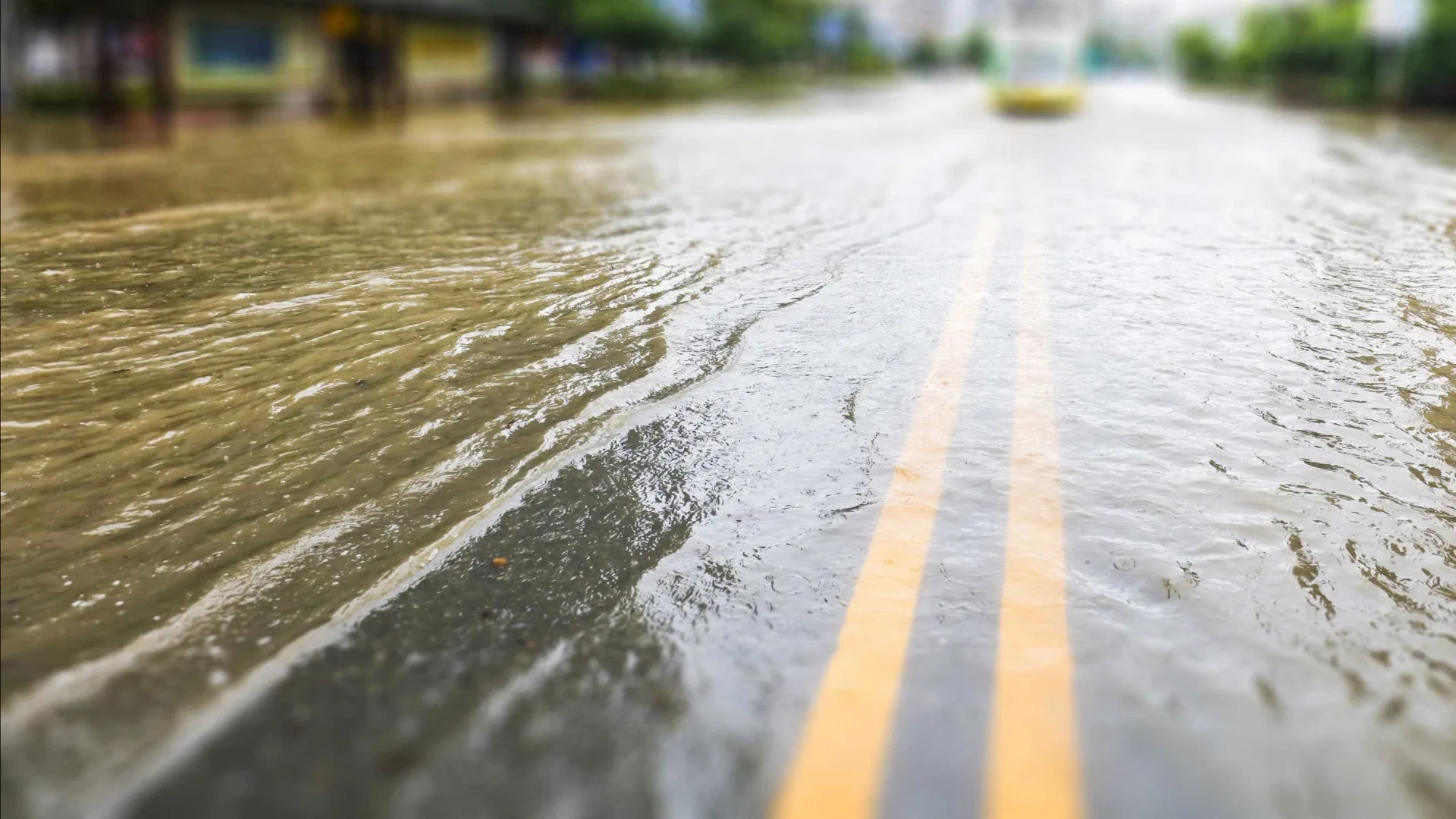 idoso-morre-arrastado-por-enxurrada-durante-chuva-em-sao-paulo