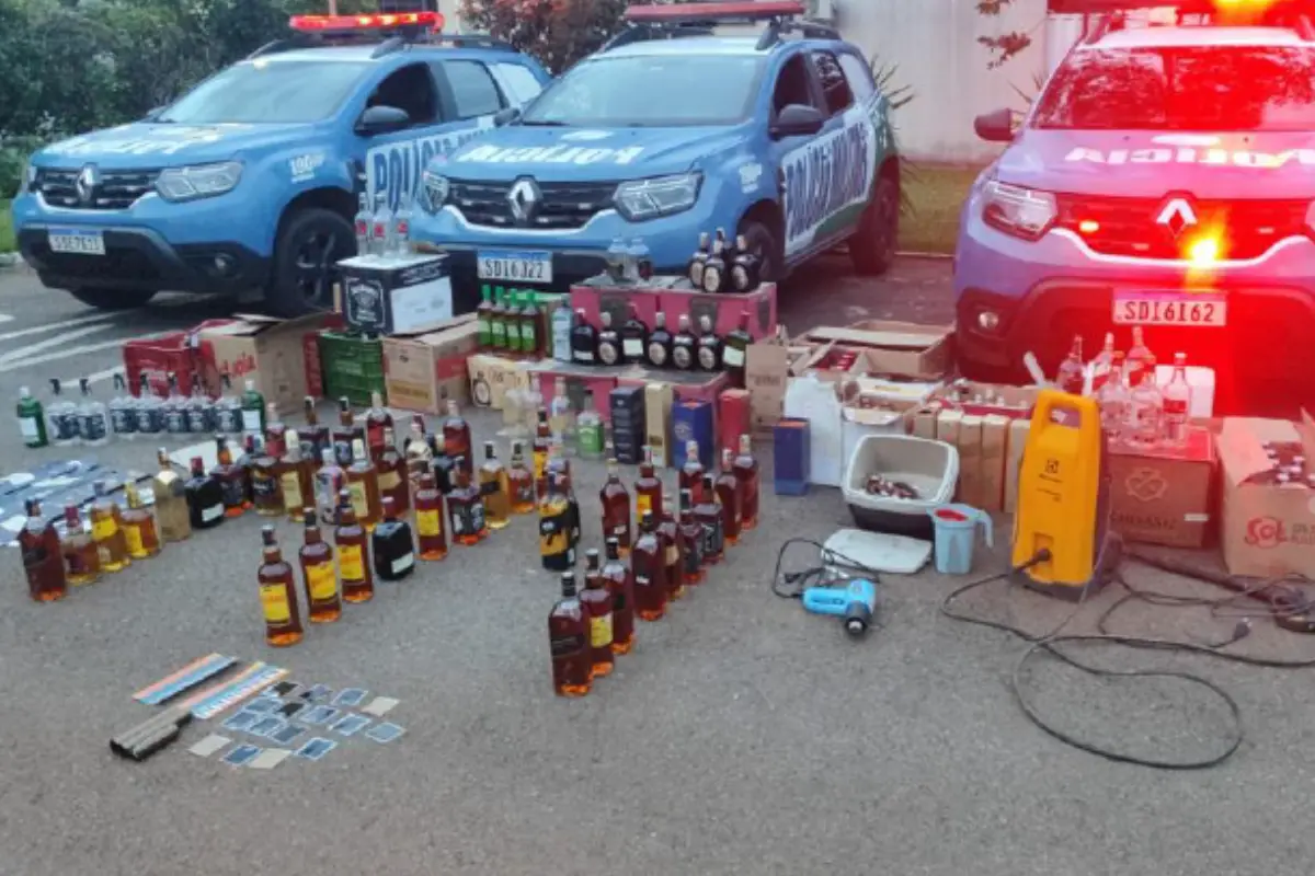 de-old-parr-a-ballantines:-pm-fecha-fabrica-de-whisky-falsificado-perto-de-anapolis