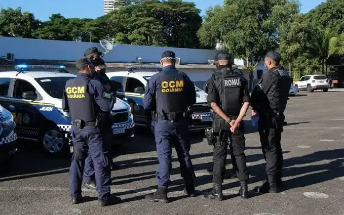 arquitetos-sao-investigados-por-forcar-obras-e-multas-em-nome-da-prefeitura-de-goiania