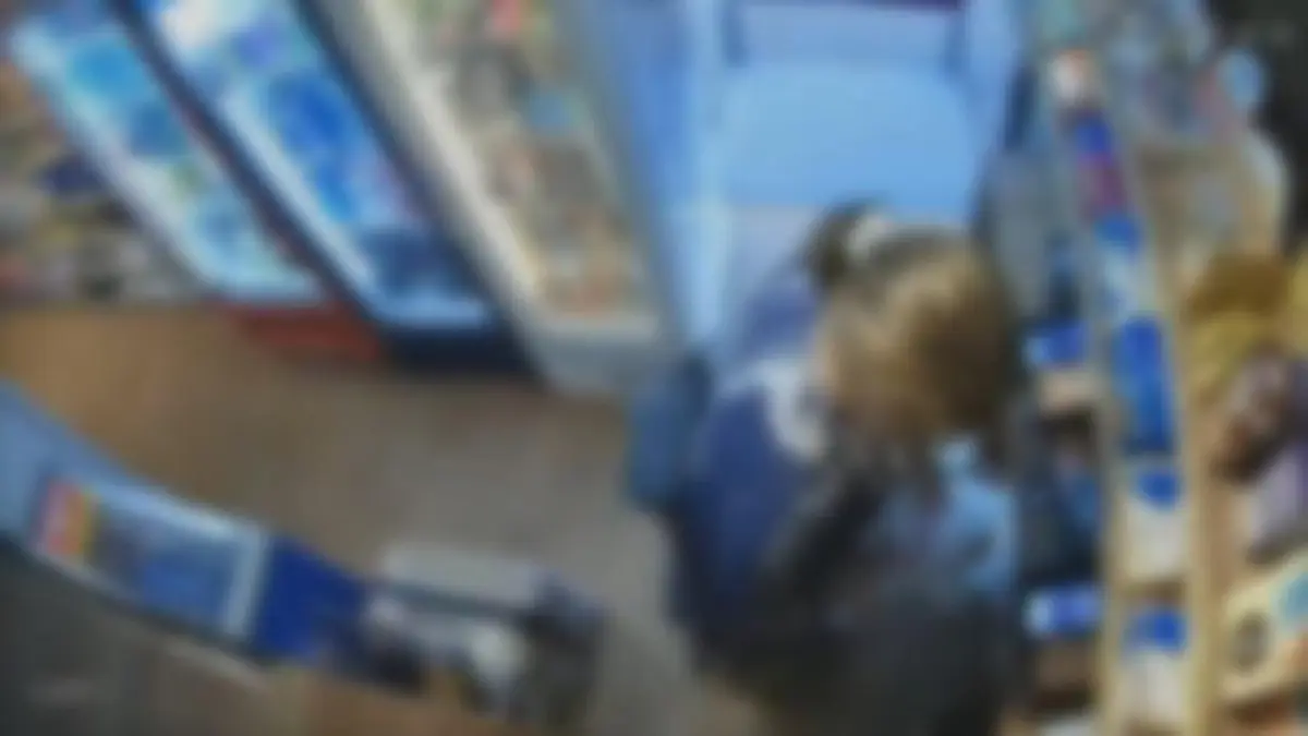 imagens-mostram-delegada-furtando-mercado-em-condominio-de-luxo-em-goiania