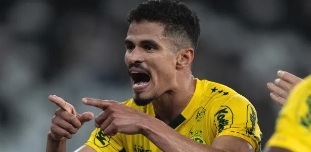 sao-paulo-entra-em-acordo-com-o-mirassol-e-antecipa-chegada-de-lucas-ramon-–-uol