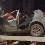 jovens-sao-arremessados-apos-caminhonete-furar-sinal-vermelho-no-setor-bueno-em-goiania