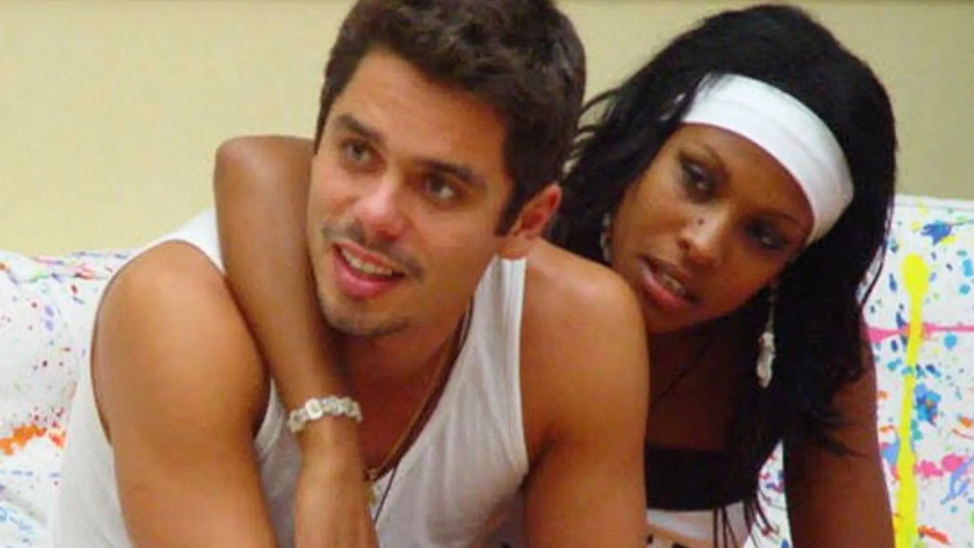 bbb:-sol-vega-ja-foi-para-debaixo-do-edredom-com-brother-que-posou-para-a-g-magazine;-veja-fotos