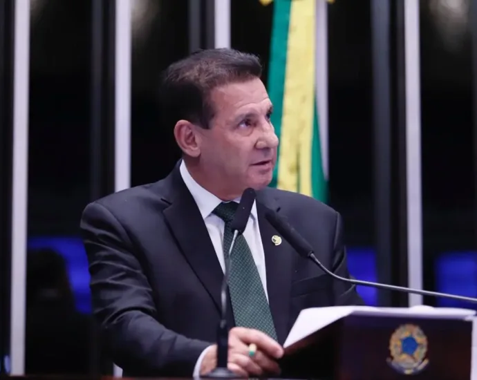 vanderlan-volta-de-ferias-e-conversa-com-caiado-entra-no-radar-da-semana