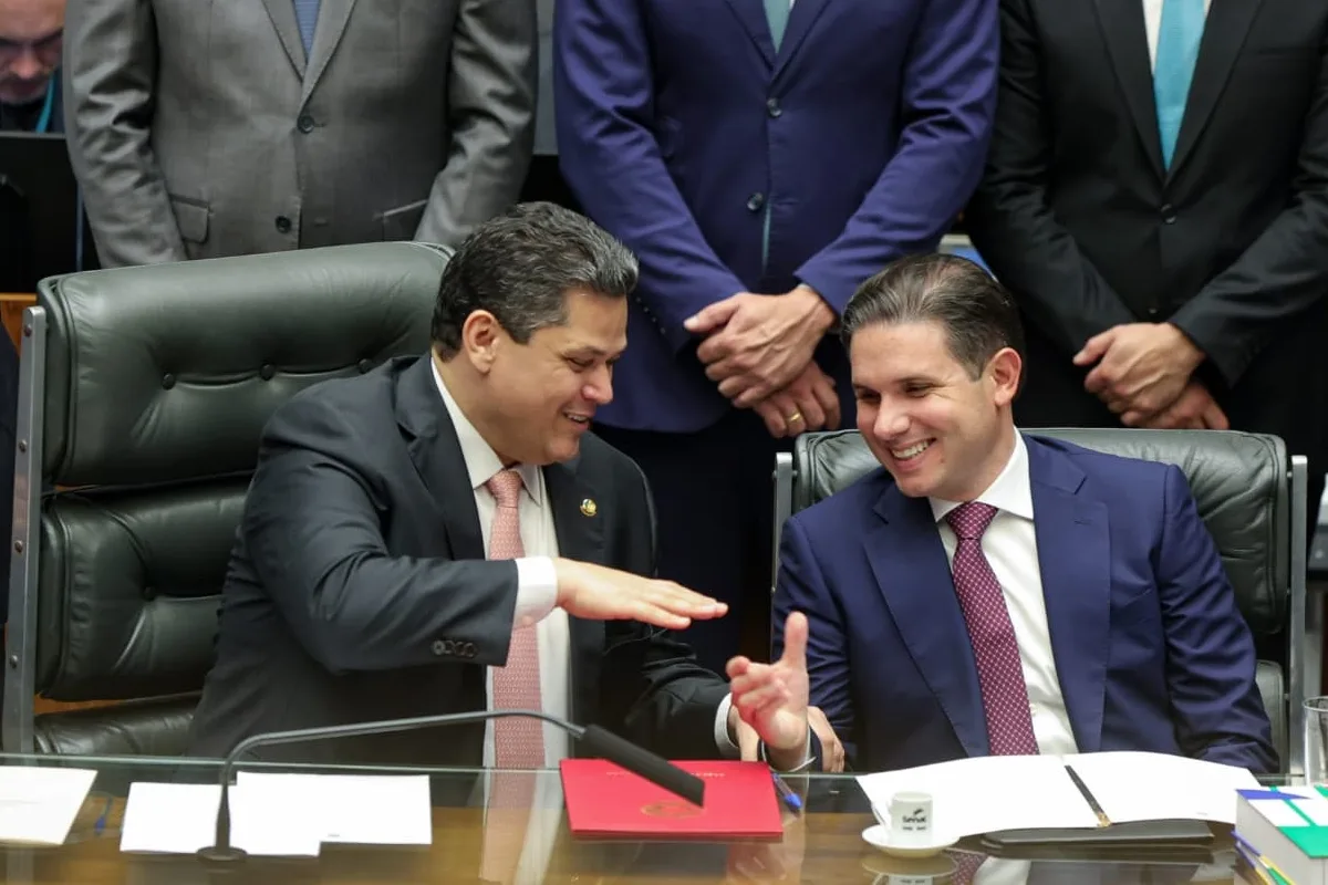 na-volta-do-legislativo,-motta-e-alcolumbre-deram-recados.-saiba-quais