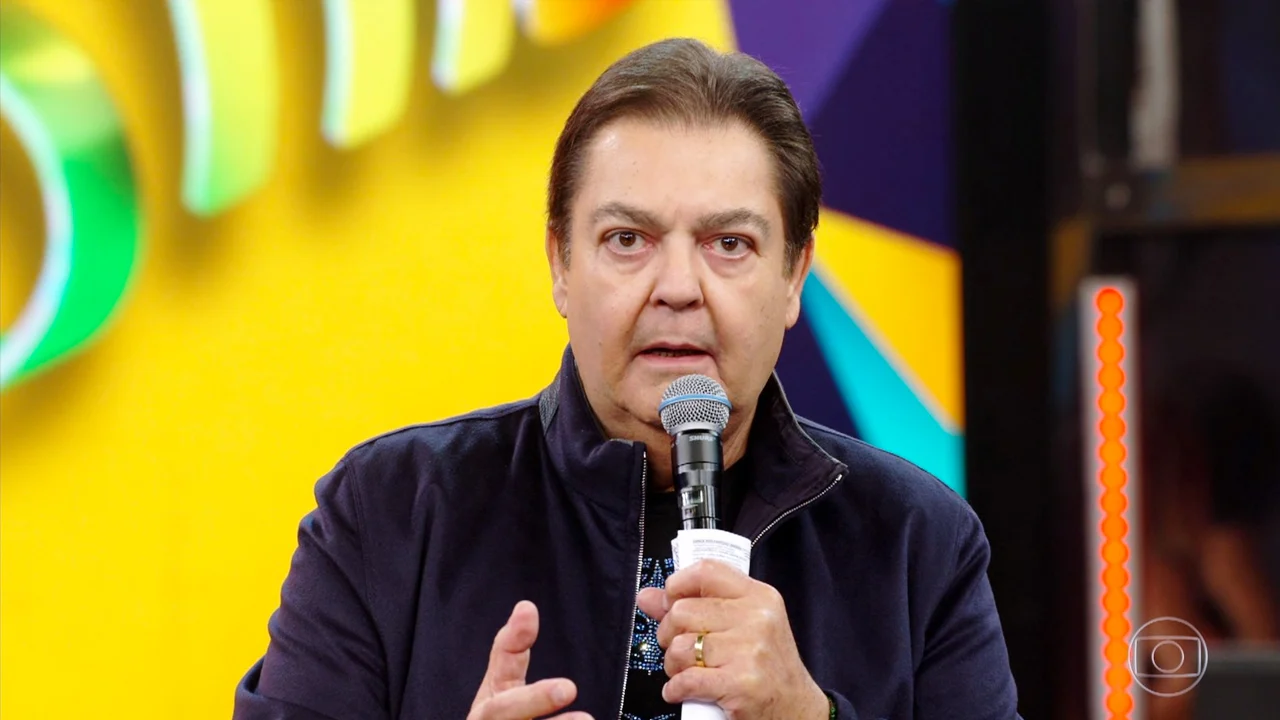 recluso-apos-transplantes,-faustao-surge-em-foto-com-o-filho-joao-silva;-veja-imagem