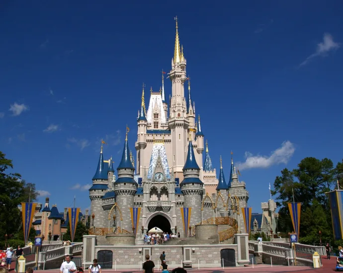disney-world-fecha-atracao-apos-30-anos-e-fas-prestam-homenagens;-saiba-qual