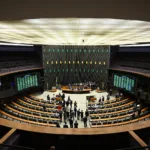 camara-aprova-pacote-com-reajustes-para-carreiras-do-executivo-e-beneficio-que-pode-dobrar-remuneracao-de-servidores-do-congresso-–-o-globo