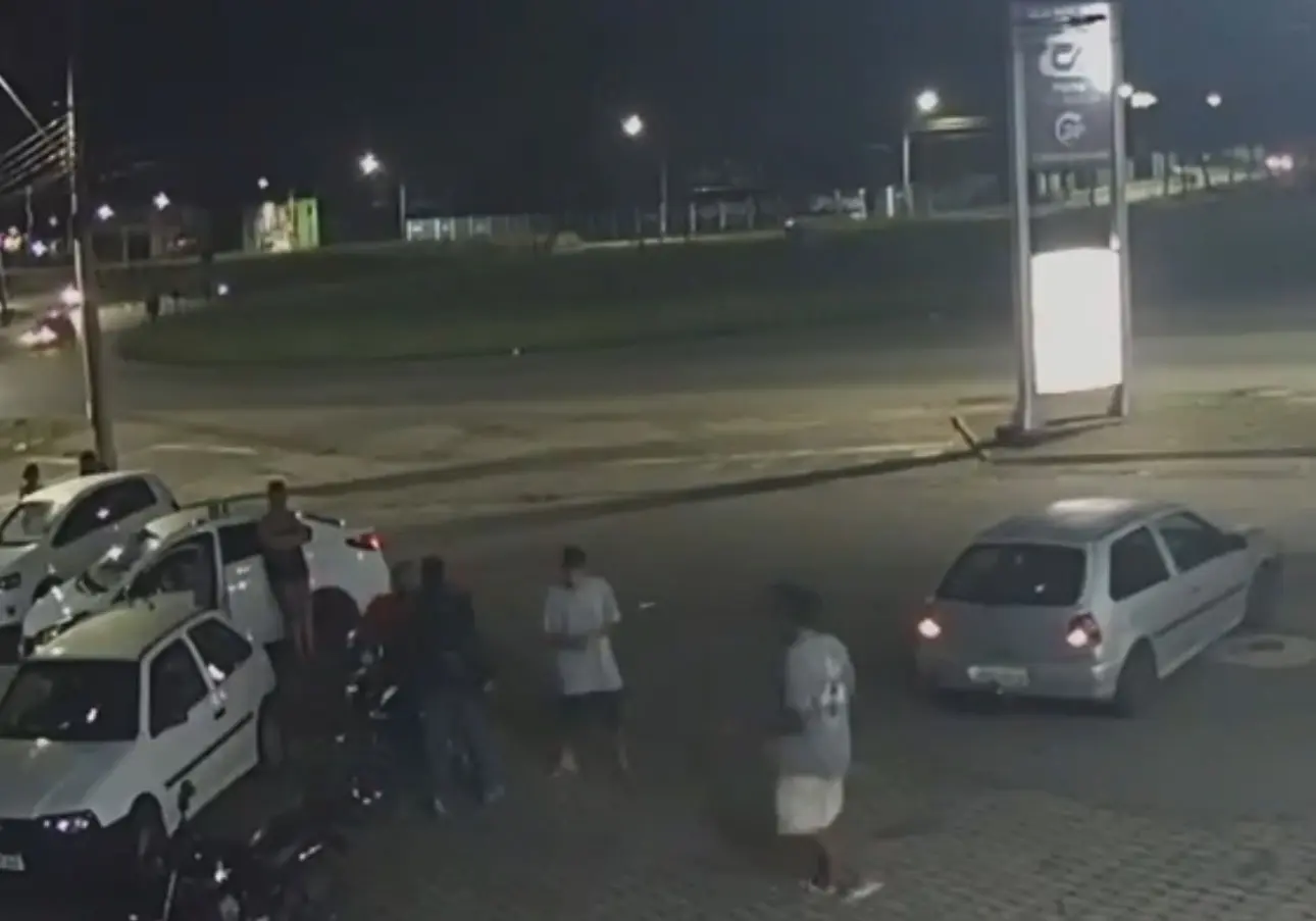 pm-de-folga-e-baleado-ao-tentar-separar-confusao-em-posto-de-combustivel,-em-goiania