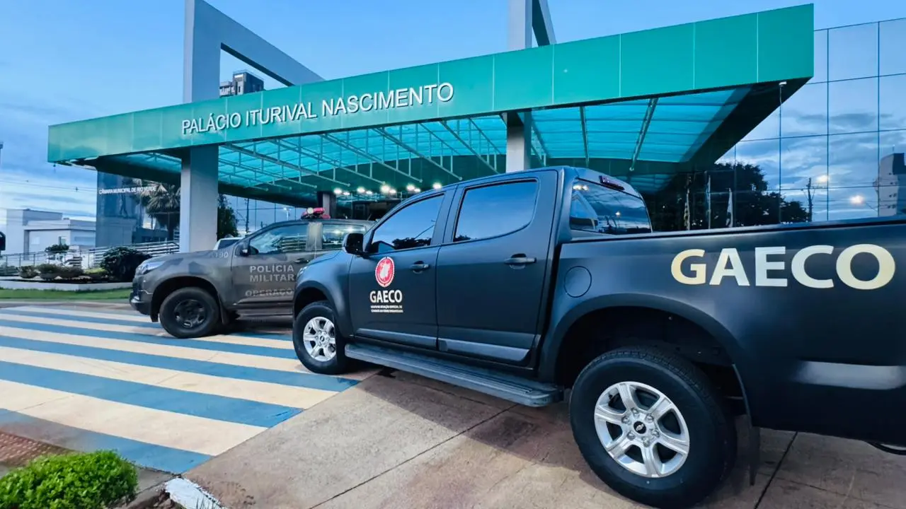 rio-verde:-vereador-e-servidores-sao-alvo-de-operacao-por-fraude-em-licitacoes