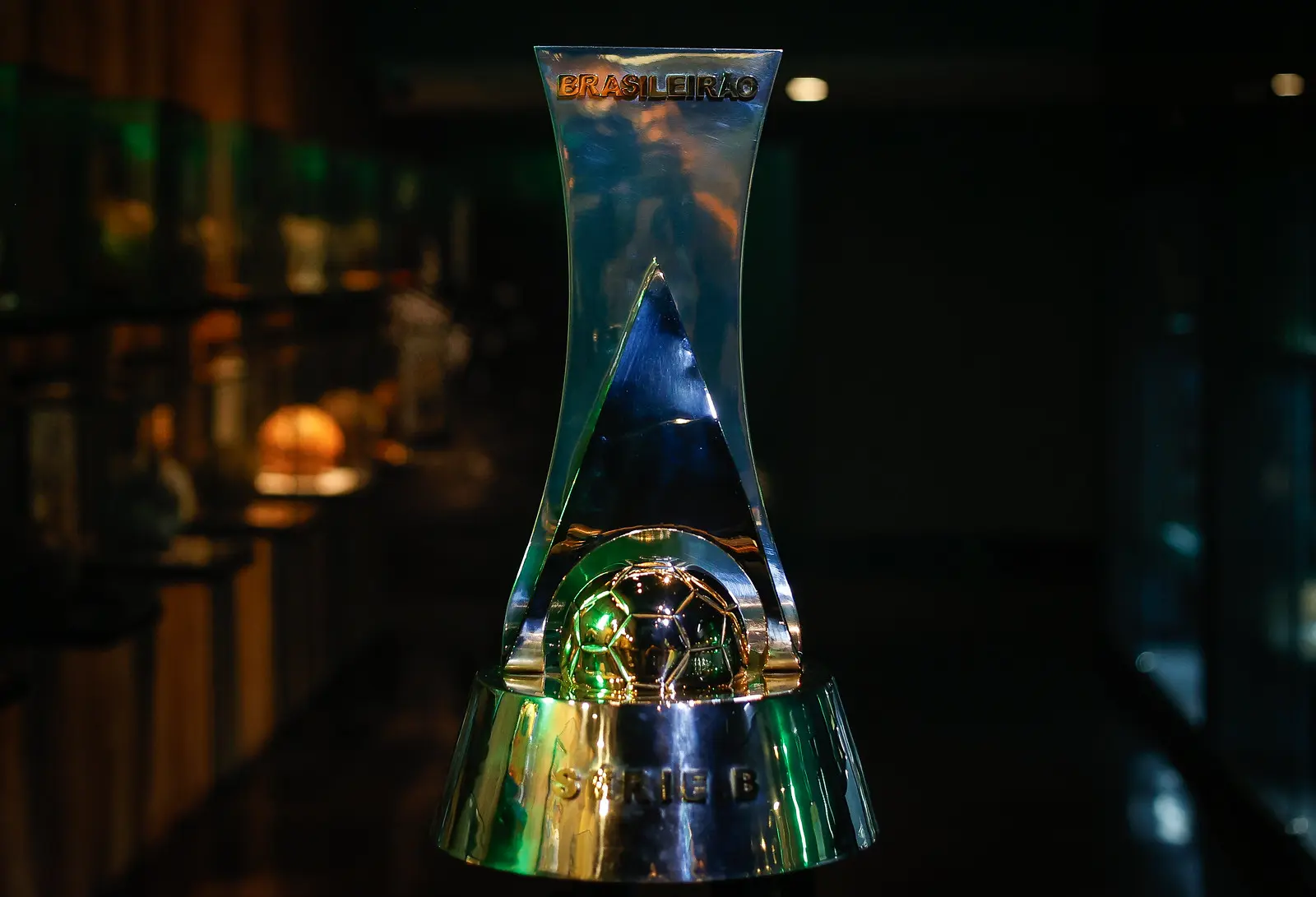 serie-b-passa-a-ter-playoffs-para-definir-acessos;-entenda-novo-formato