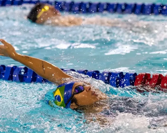 nadadora-revelacao-do-paradesporto-goiano,-gabrielly-superou-o-medo-e-sonha-chegar-a-paraolimpiada