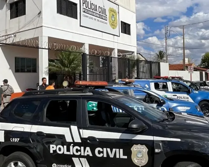 jovem-e-perseguido-e-morto-a-facadas-apos-confusao-em-posto-de-combustiveis-de-rio-verde