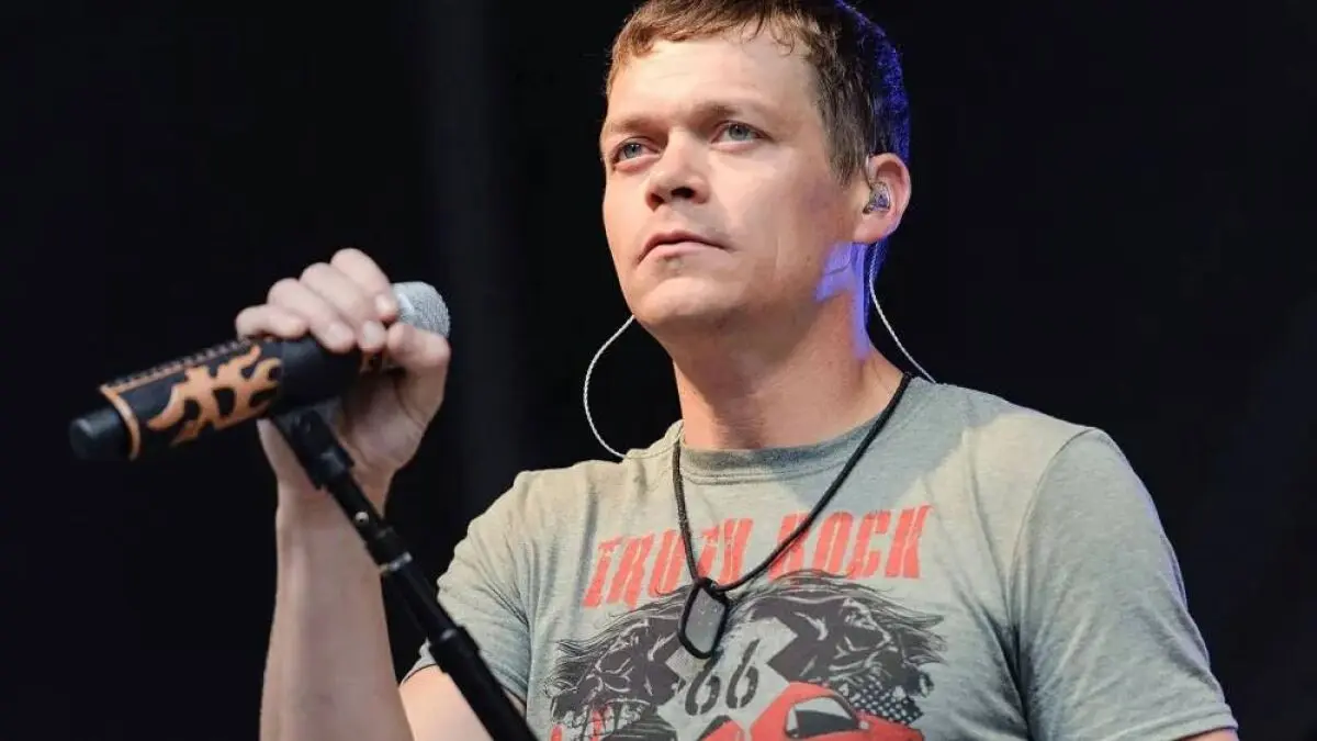 morre-brad-arnold,-vocalista-do-3-doors-down,-aos-47-anos