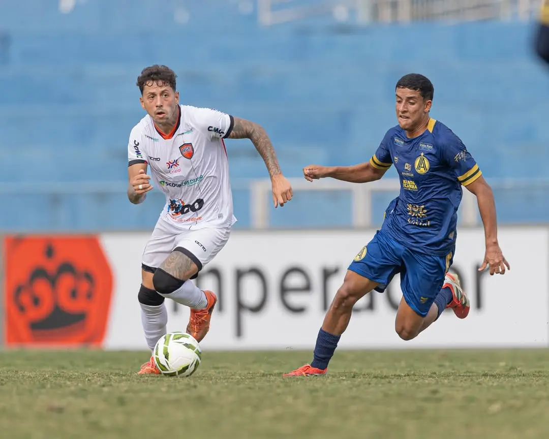 crac-derrota-centro-oeste-e-garante-vaga-no-mata-mata-do-goianao;-abecat-e-aparecidense-ficam-no-empate