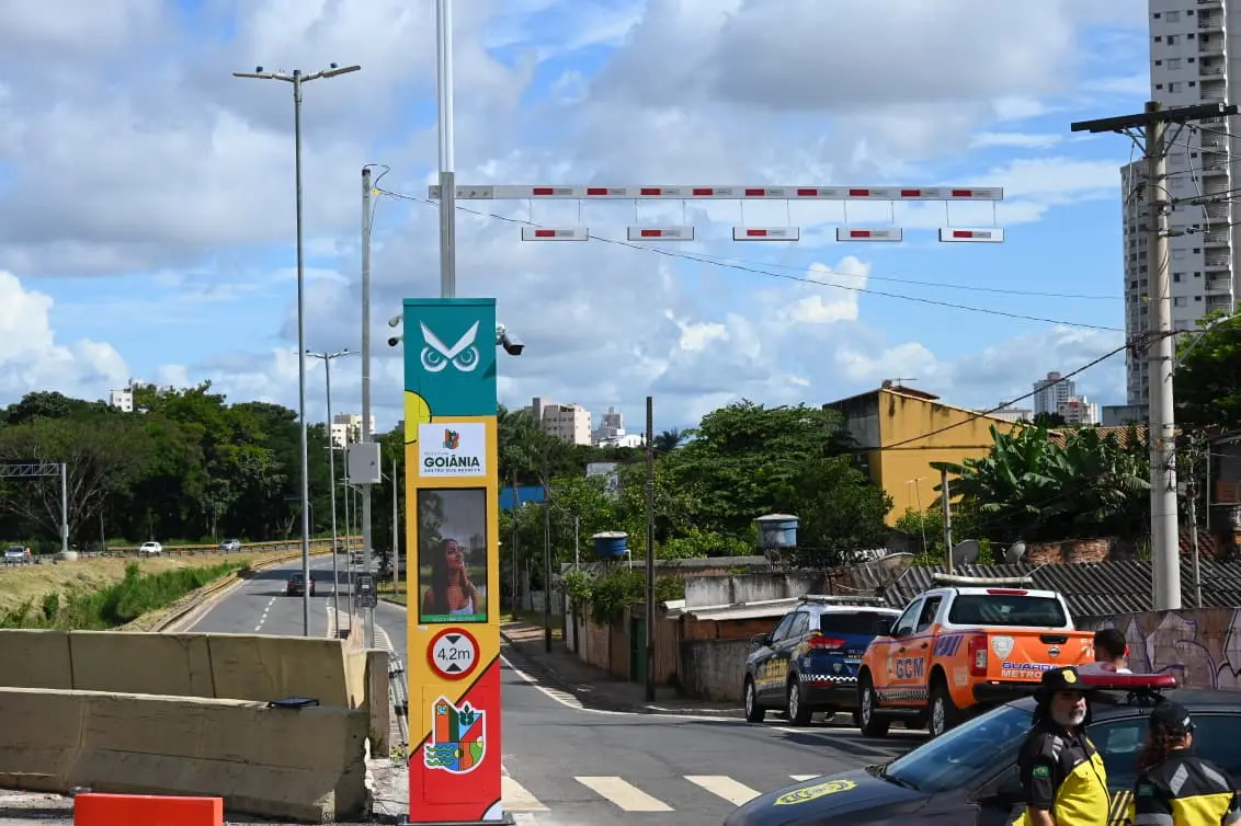 totens-de-monitoramento-comecam-a-operar-no-complexo-jamel-cecilio,-em-goiania