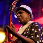 morre-ebo-taylor,-guitarrista-ganense-precursor-do-highlife-na-musica-africana-–-folha-de-s.paulo