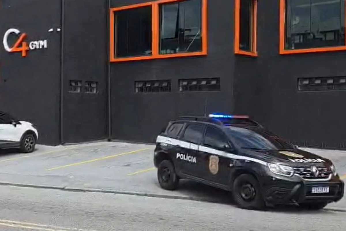 academia-de-sp-se-manifesta-apos-mulher-morrer-ao-nadar-em-piscina