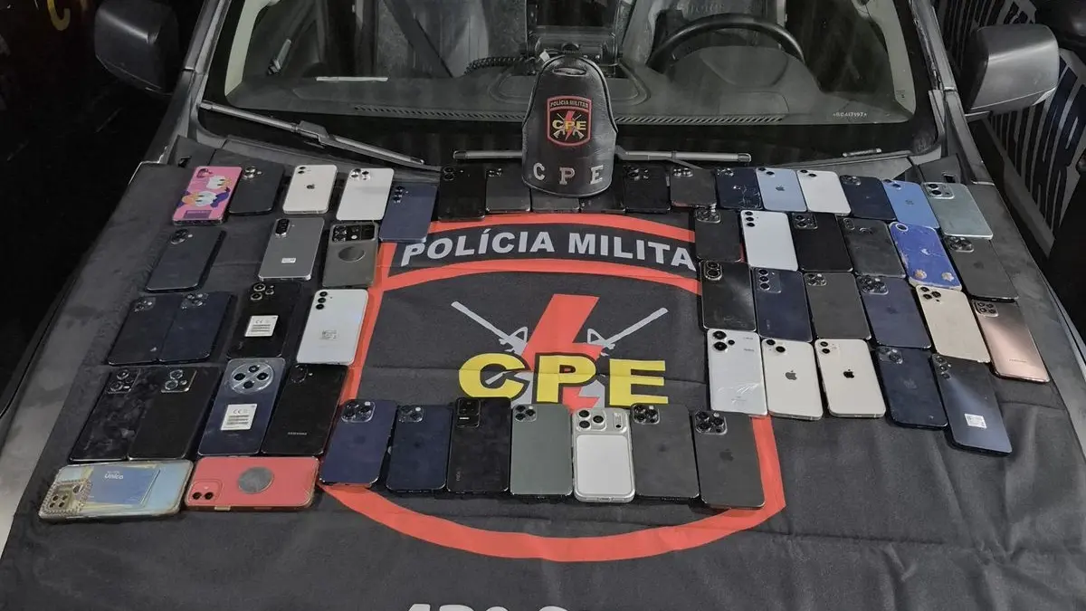 pre-carnaval:-policia-monta-forca-tarefa-para-devolver-64-celulares-recuperados-em-goiania