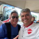 cantor-leonardo-assiste-partida-entre-vila-nova-e-jataiense-em-camarote-do-colorado