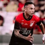 fortaleza-encaminha-acerto-com-o-atacante-luiz-fernando,-ex-atletico