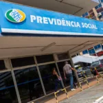 “leilao”-e-juros-menores:-o-que-muda-com-o-novo-consignado-do-inss