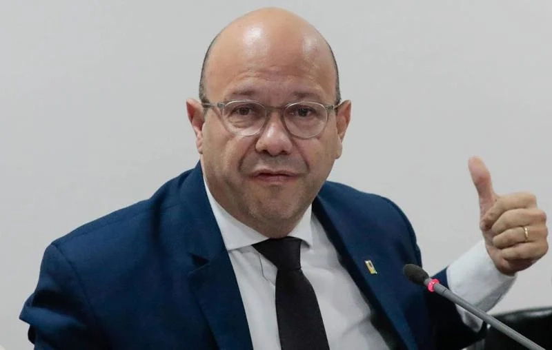 futuro-ministro,-noleto-ja-participa-de-reunioes-com-parlamentares-antes-de-assumir-articulacao-politica-de-lula