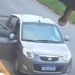 homem-pula-pela-janela-de-carro-e-salva-criancas-de-acidente-em-mg.-video