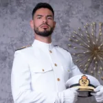 medico-e-demitido-de-hospital-apos-abrir-conta-no-onlyfans;-veja-fotos-de-nico-zetta