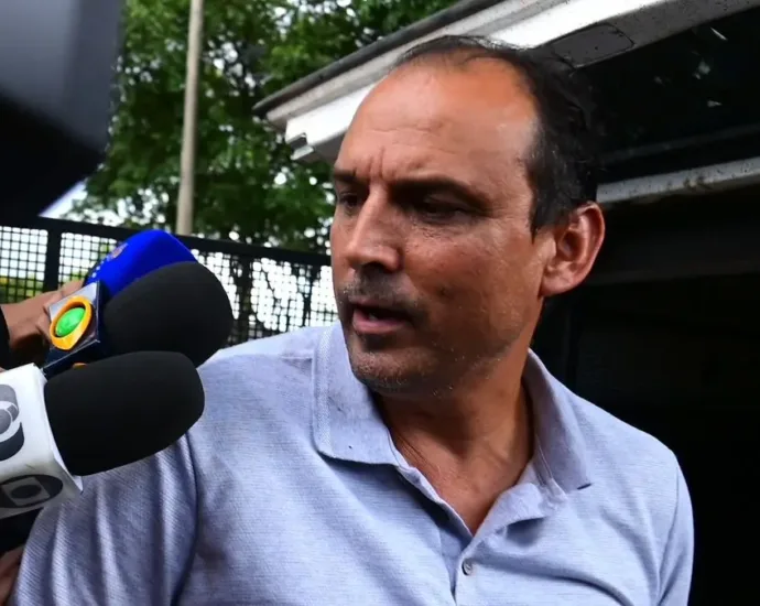 sindico-e-filho-suspeitos-de-matar-corretora-sao-transferidos-para-presidio-de-caldas-novas