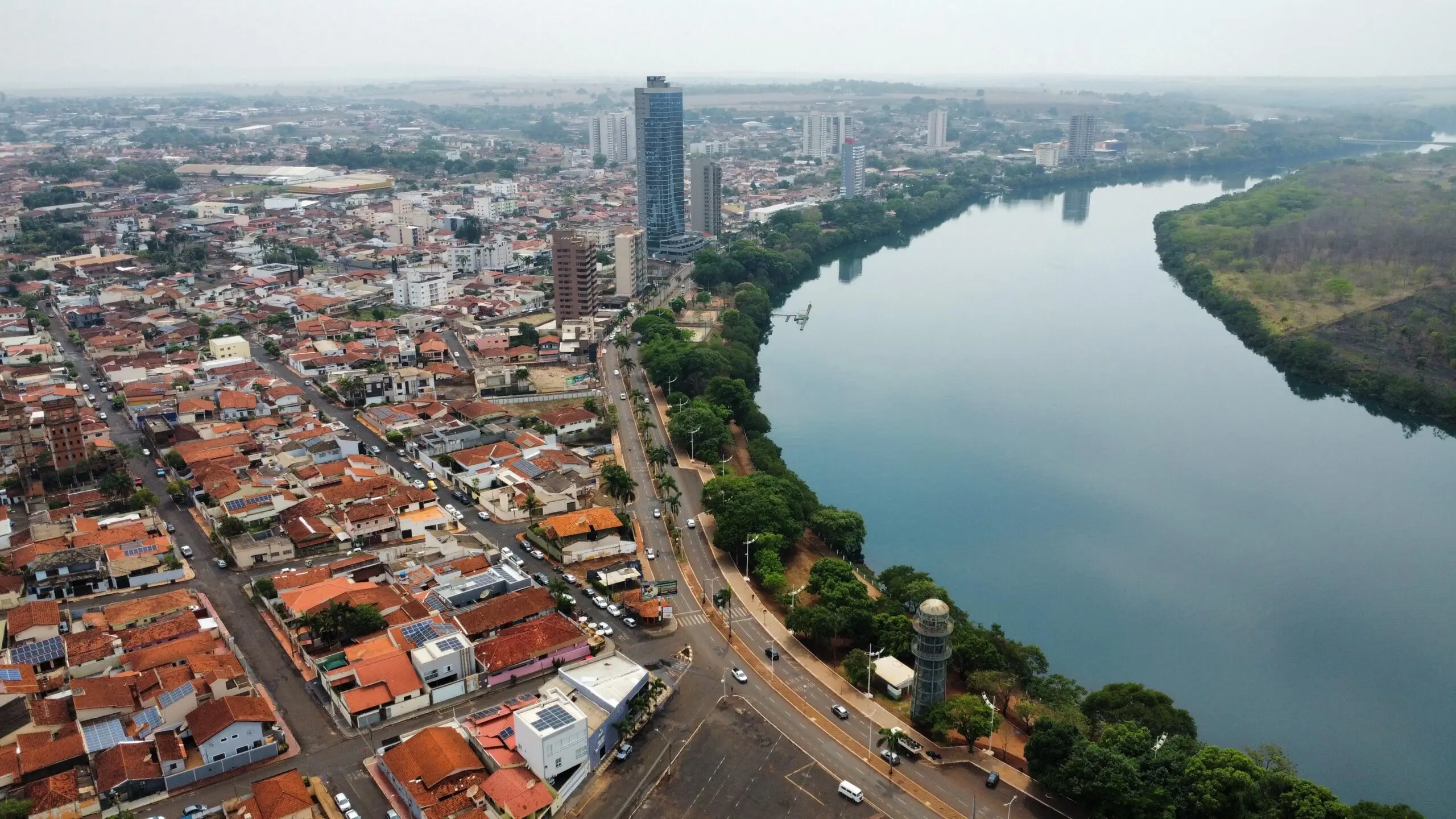 silencio-em-itumbiara:-populacao-evita-comentar-tragedia