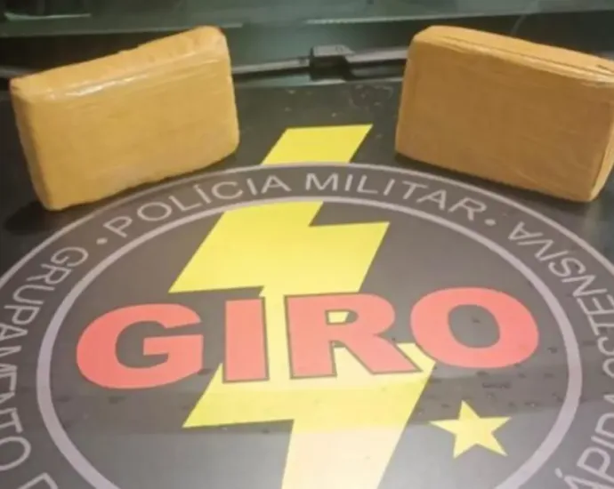 irmas-presas-com-skunk-dizem-que-droga-pertence-a-sargento-da-pm-em-goiania