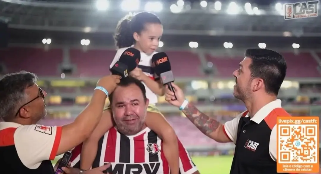 mini-torcedora-do-santa-cruz-viraliza-com-recado-ao-nautico-antes-de-classico-decisivo