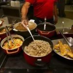 quer-economizar-no-delivery?-chef-da-dicas-para-variar-cardapio-sem-gastar-demais