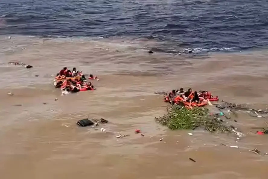 morte-e-confirmada-em-naufragio-de-lancha-no-encontro-das-aguas,-em-manaus;-passageiros-ficaram-a-deriva-–-ac24horas
