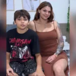 Adolescente defende mãe após bullying por ela “ser muito bonita” 32 adolescente-defende-mae-apos-bullying-por-ela-“ser-muito-bonita”