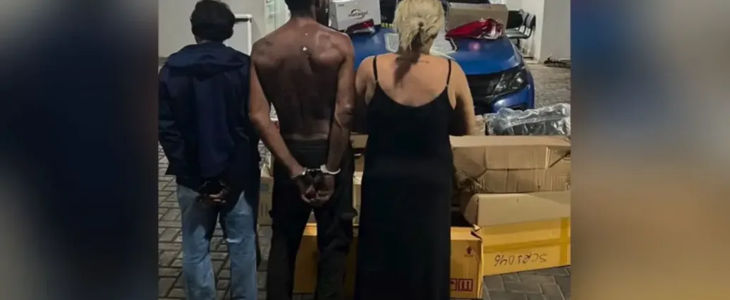 Presos suspeitos por furtar oficina mecânica duas vezes na mesma semana no Jardim América, em Goiânia 1 presos-suspeitos-por-furtar-oficina-mecanica-duas-vezes-na-mesma-semana-no-jardim-america,-em-goiania