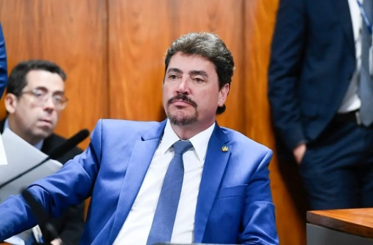 “bolsonaro-quer-palanque-proprio-e-nos-vamos-para-a-disputa”,-diz-wilder-encontro-na-papudinha