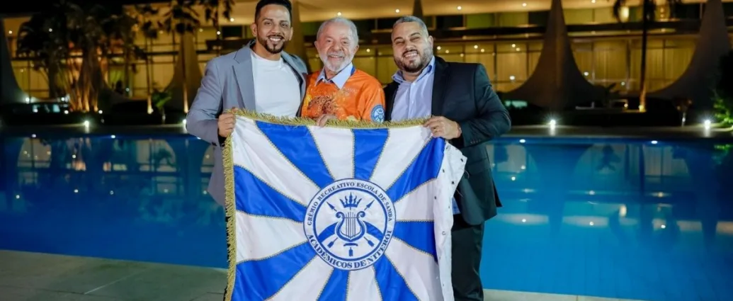 homenagem-a-lula-leva-politica-para-a-sapucai-e-deixa-pt-e-oposicao-em-alerta