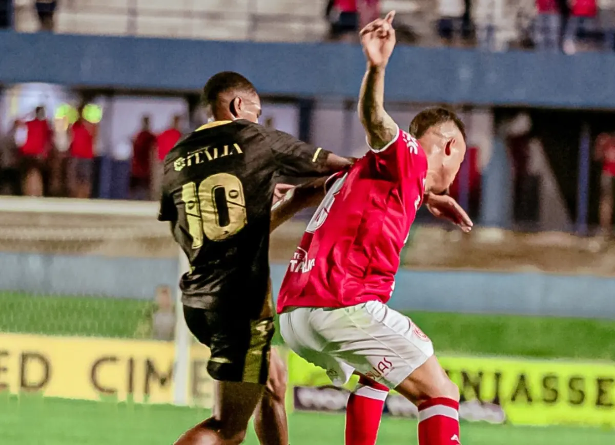 no-arapucao,-jataiense-e-anapolina-duelam-em-busca-de-uma-vaga-nas-semifinais-do-goianao