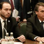 bolsonaro-passa-mal-e-segue-monitorado,-diz-carlos-–-poder360