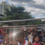 luisa-sonza-supera-problemas,-compra-agua-a-folioes-e-agita-publico-em-bh-–-estado-de-minas