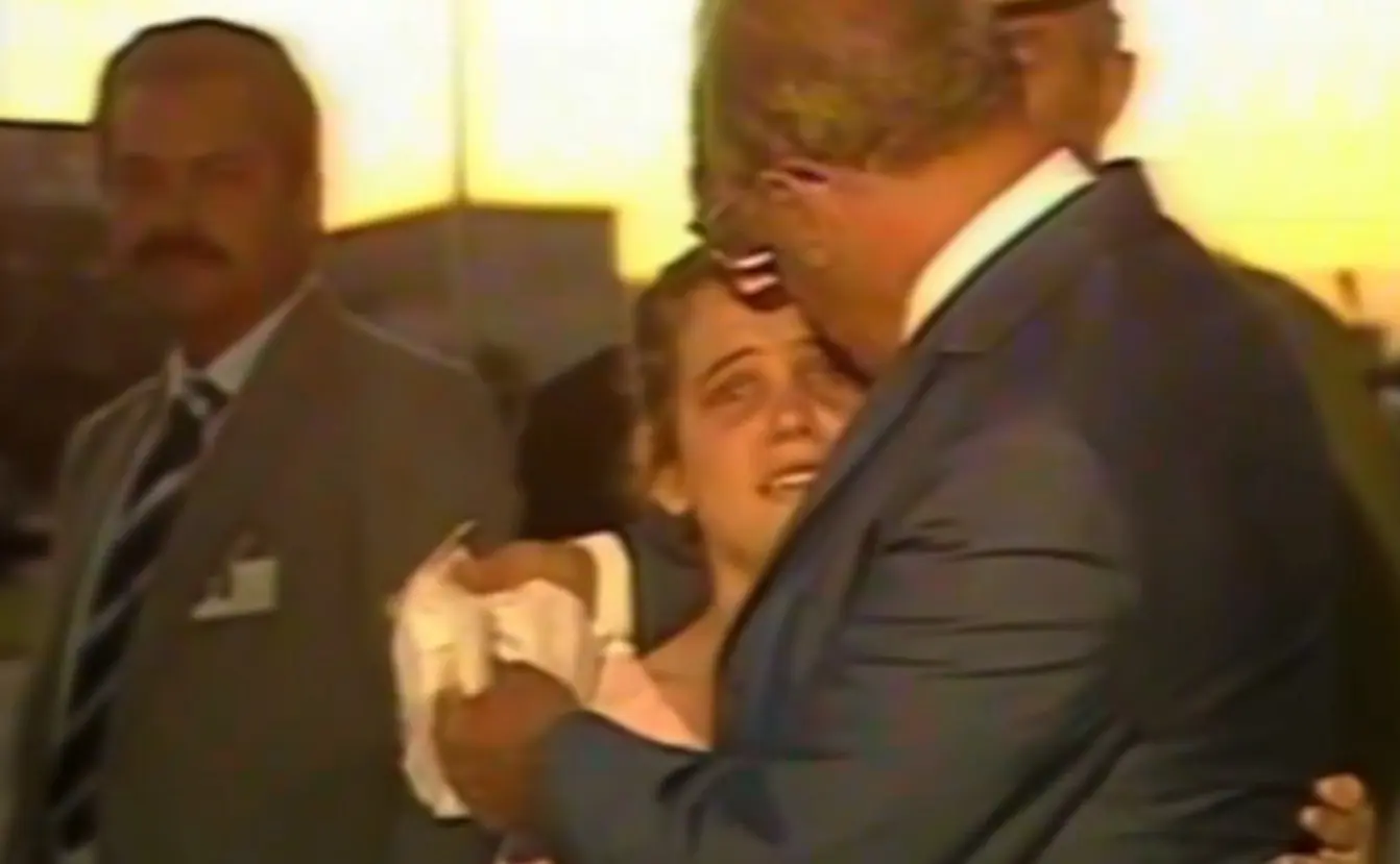 ha-43-anos,-menina-de-itaberai-furou-a-seguranca-do-presidente-e-entregou-carta-com-pedido;-veja-o-desfecho