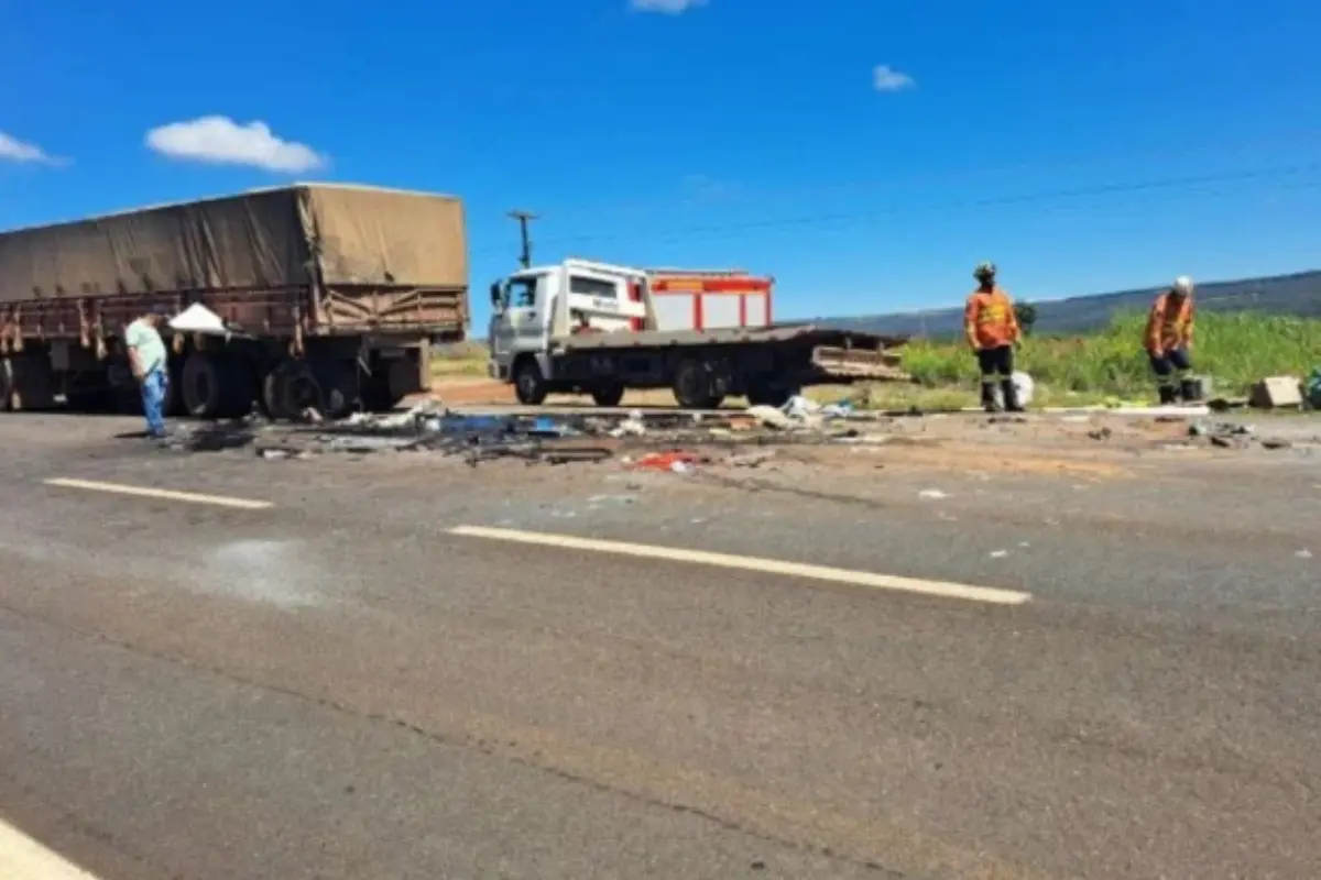 veja-quem-sao-as-vitimas-do-acidente-entre-van-e-carreta-que-deixou-cinco-mortos-e-11-feridos